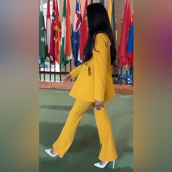 REVOLVE X Lita | Saffron Flared Leg Suit Pant (6) - Picture 3 of 13